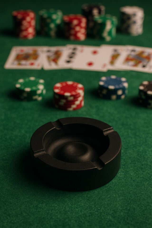 Beton Küllük -Siyah