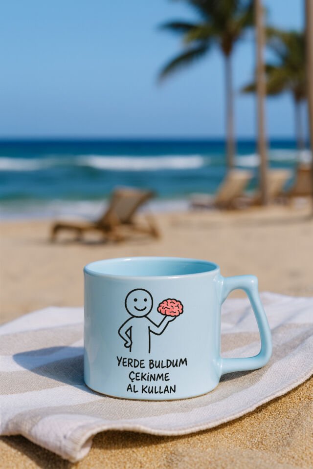 Renkli kulplu bardak - Beyin