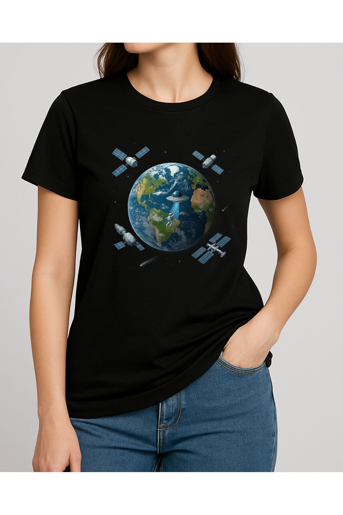 Tişört Unisex (Dünya Uydu) Kadin Si̇yah - XL