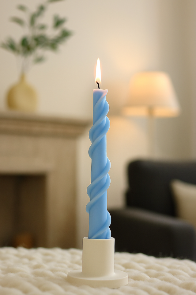 Şamdanlı Renkli Dönen Mum Mavi