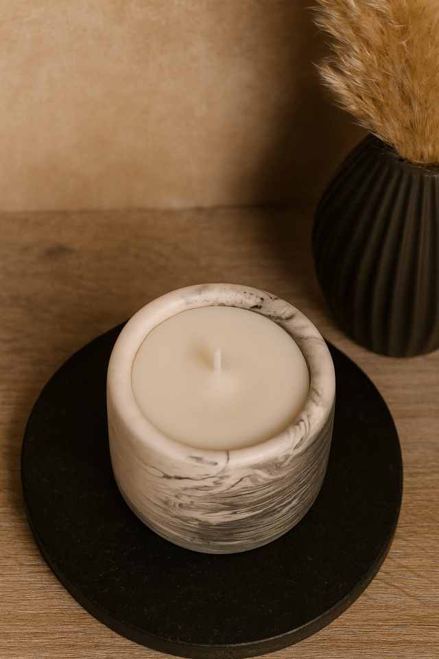 KOKULU DEKORATİF MUM