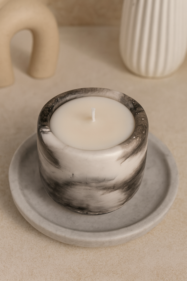 KOKULU DEKORATİF MUM